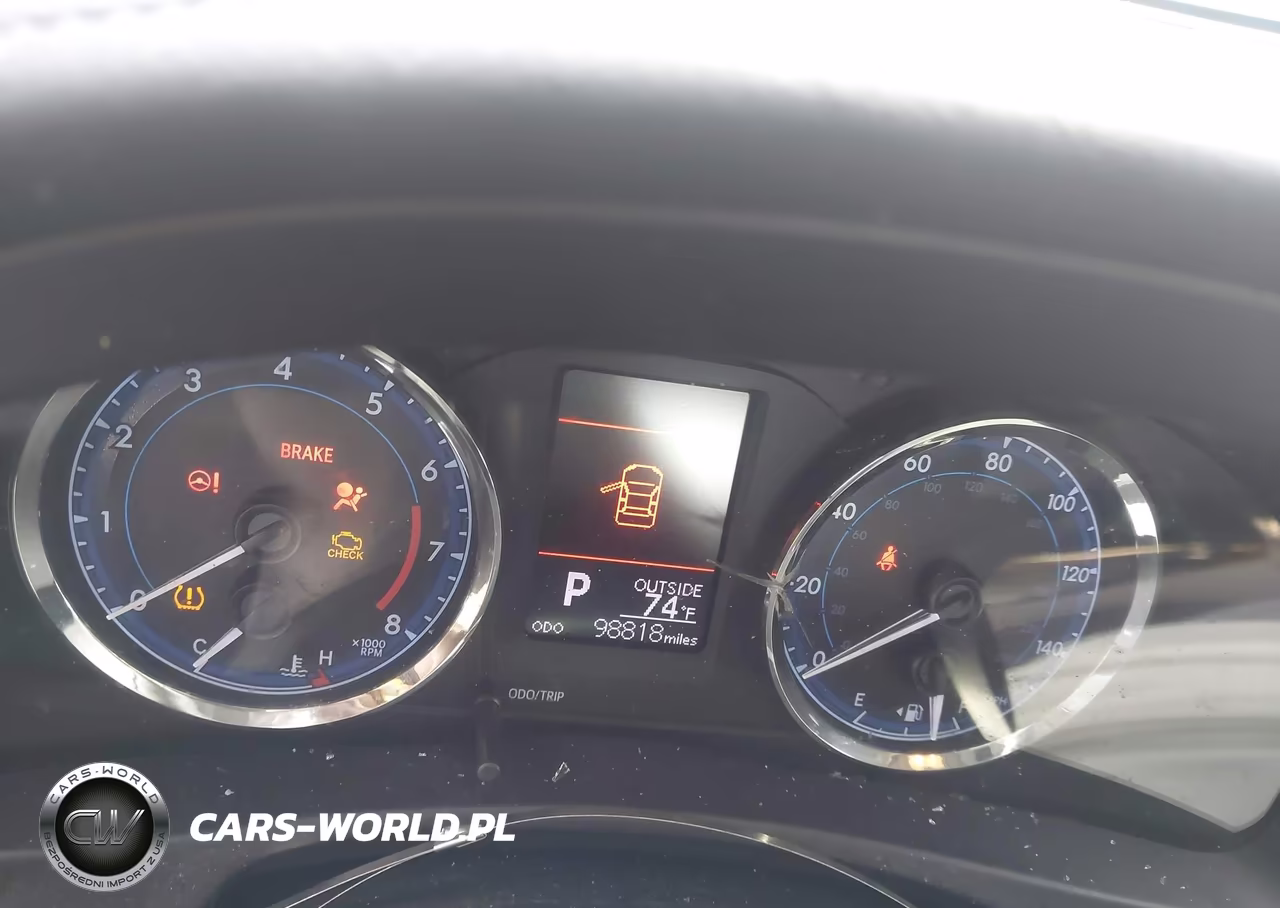 2018 Toyota Corolla Le VIN:5YFBURHE9JP830985 - 7