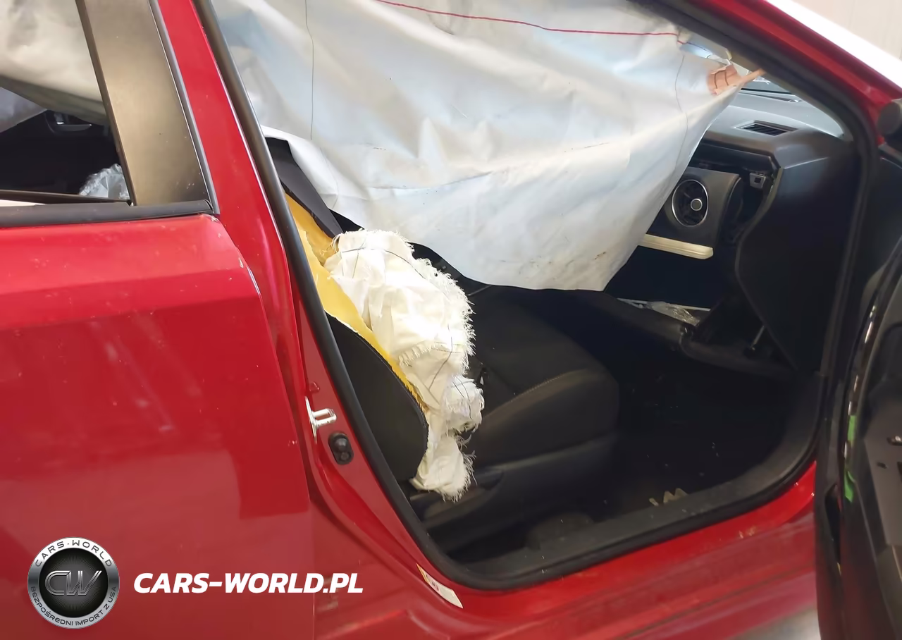 2018 Toyota Corolla Im VIN:JTNKARJE9JJ567948 - 5