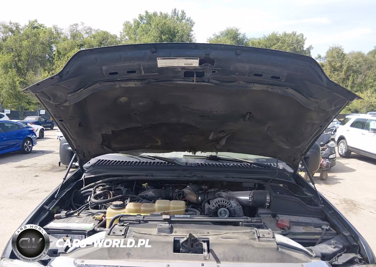 2000 Ford Excursion Limited VIN:1FMSU43FXYEB53550 - 10