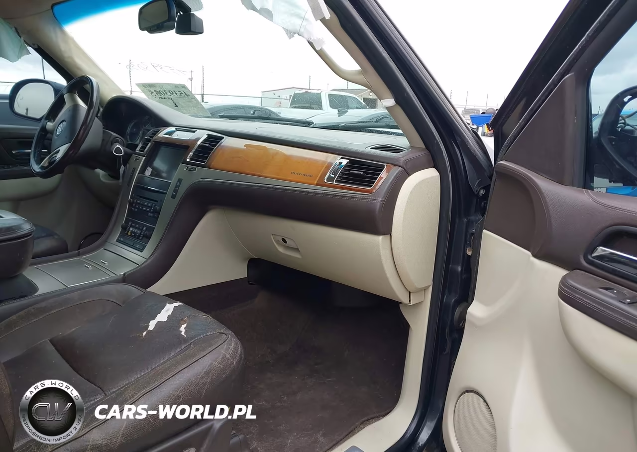 2011 Cadillac Escalade Esv Platinum Edition VIN:1GYS3KEF6BR214007 - 5