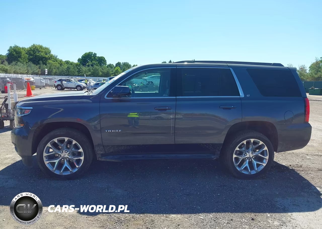 2019 Chevrolet Tahoe Lt VIN:1GNSKBKC6KR238639 - 14
