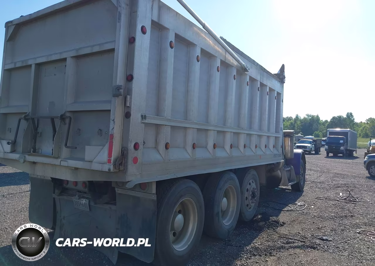 2000 Peterbilt 379 VIN:1NP5L40X7YD490001 - 4