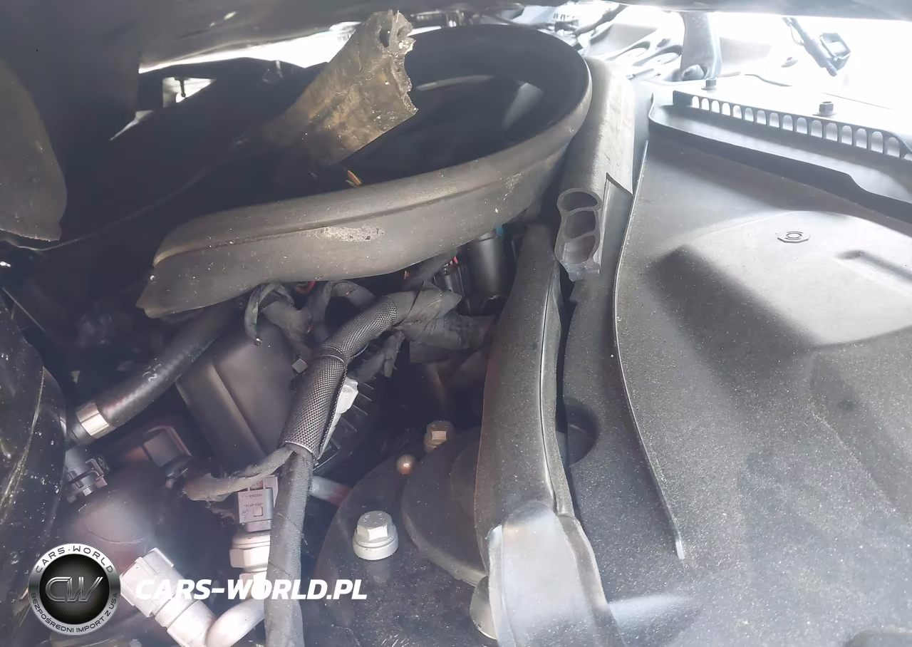 2018 BMW 330I xDrive VIN:WBA8D9G54JNU72605 - 10