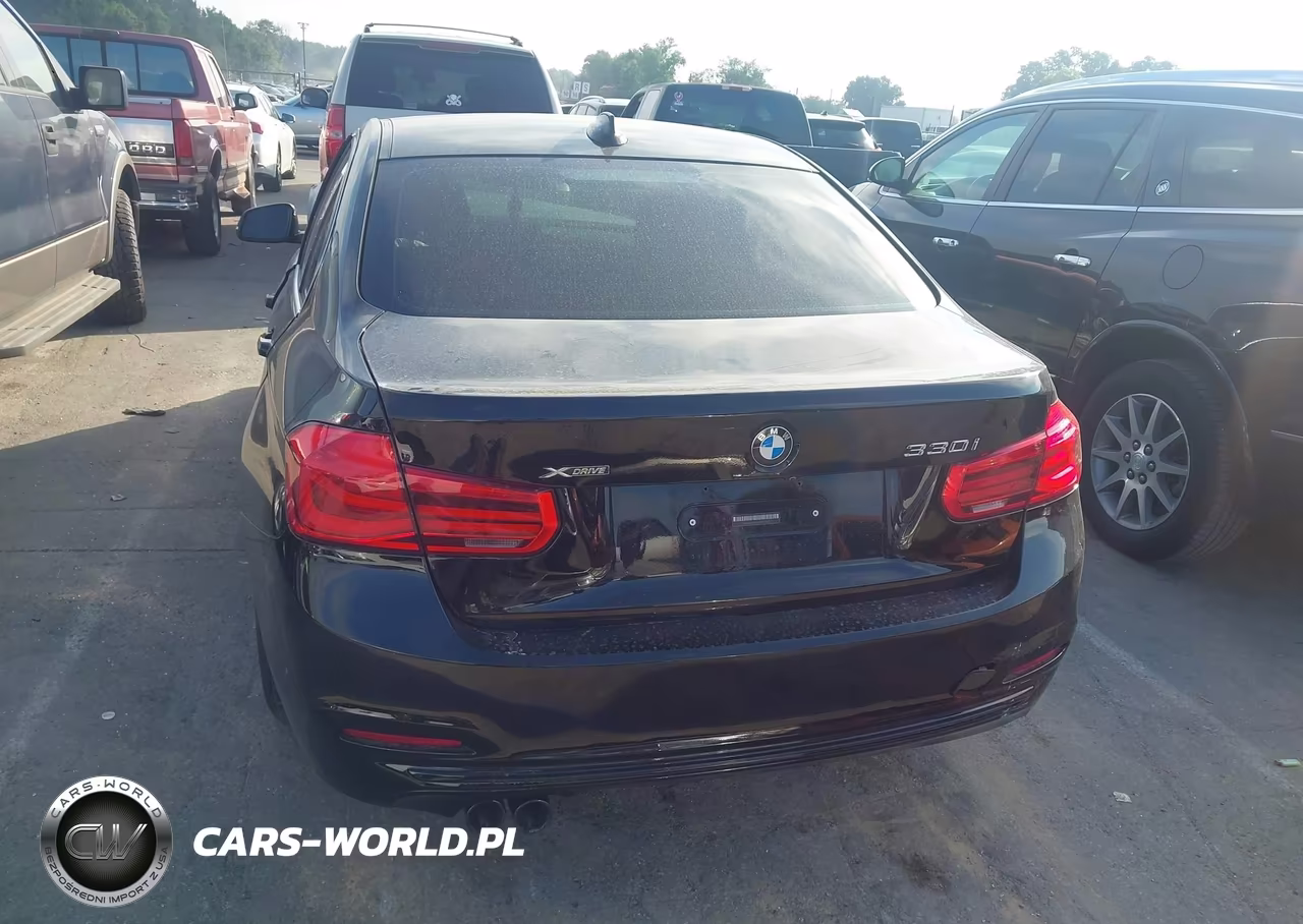2018 BMW 330I xDrive VIN:WBA8D9G54JNU72605 - 15