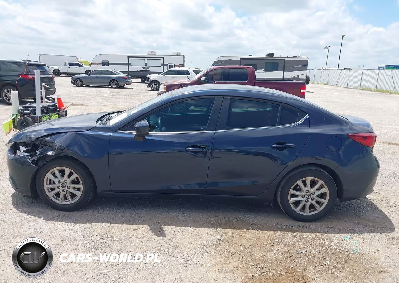 2016 Mazda Mazda3 I Sport VIN:3MZBM1U79GM249721 - 14