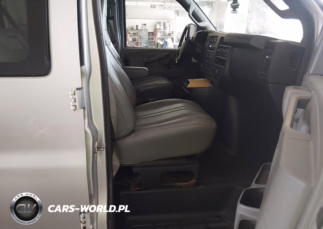 2016 Chevrolet Express 2500 Ls VIN:1GAWGEFF7G1280236 - 5