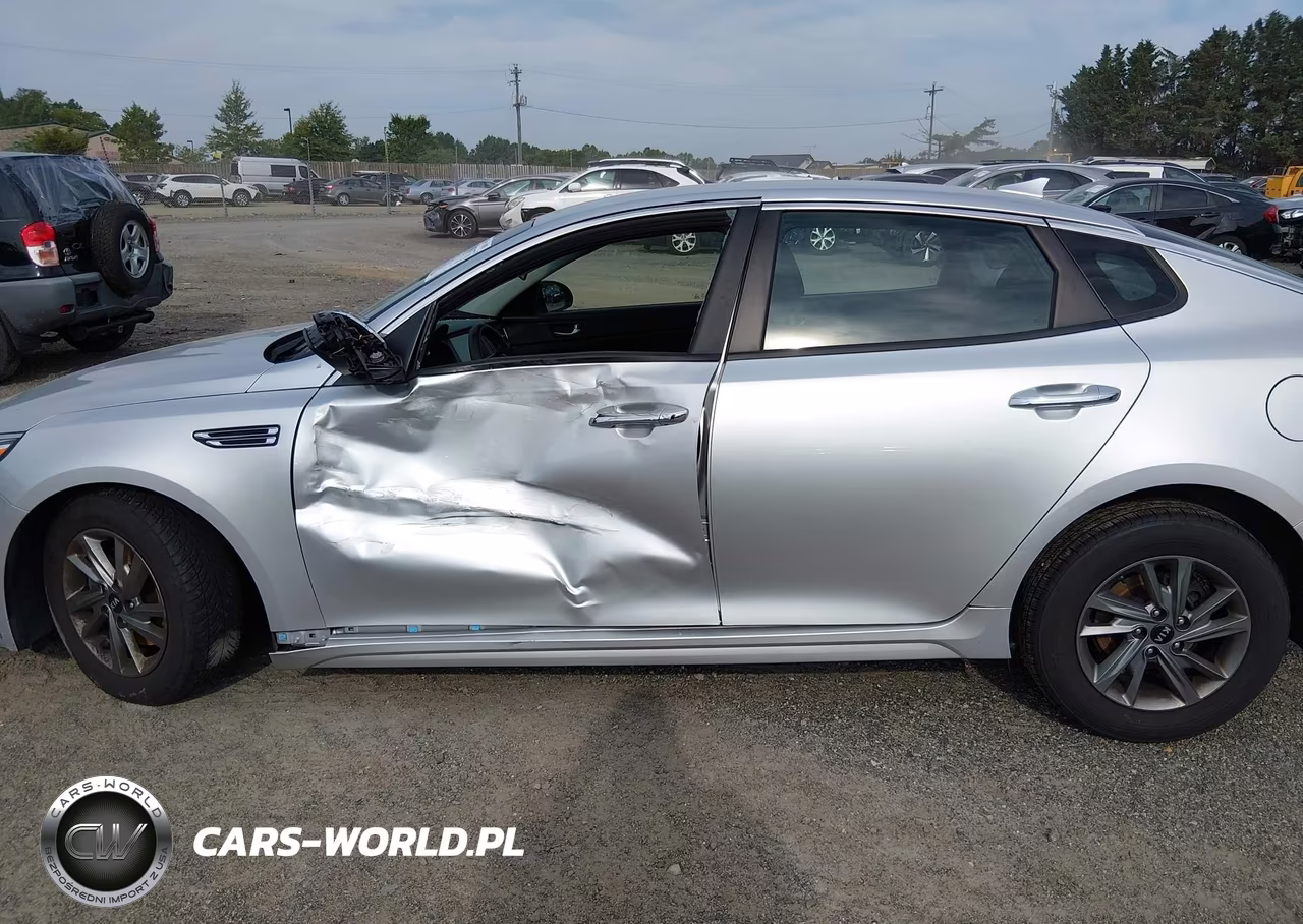 2019 Kia Optima Lx VIN:5XXGT4L37KG358149 - 14