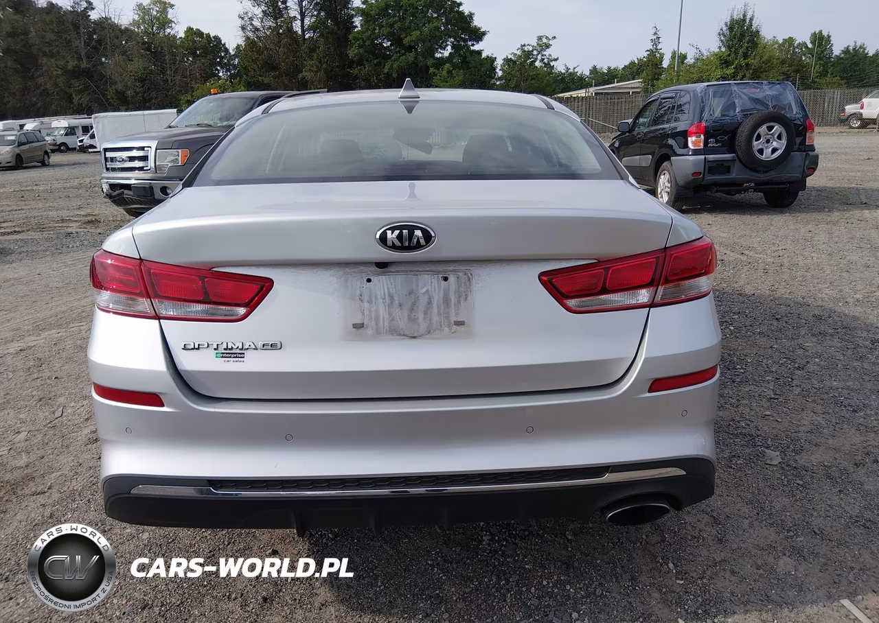 2019 Kia Optima Lx VIN:5XXGT4L37KG358149 - 16