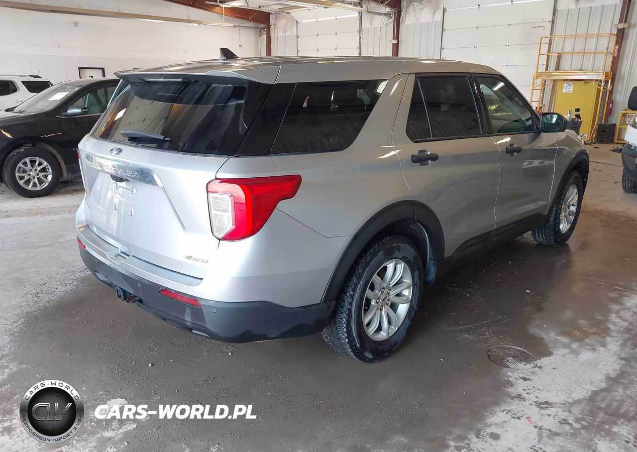 2021 Ford Explorer VIN:1FMSK8BH7MGB98640 - 4