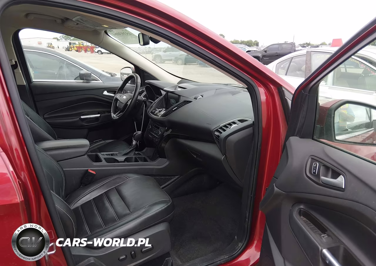 2017 Ford Escape Titanium VIN:1FMCU0JD3HUC95050 - 5
