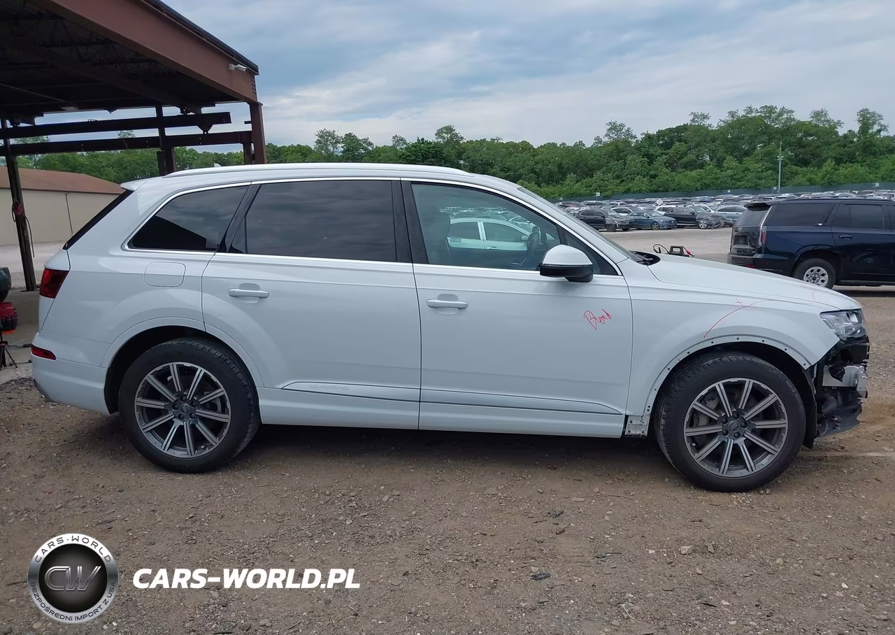 2019 Audi Q7 45 Premium VIN:WA1LHAF70KD014566 - 14