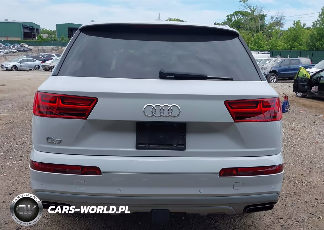 2019 Audi Q7 45 Premium VIN:WA1LHAF70KD014566 - 17