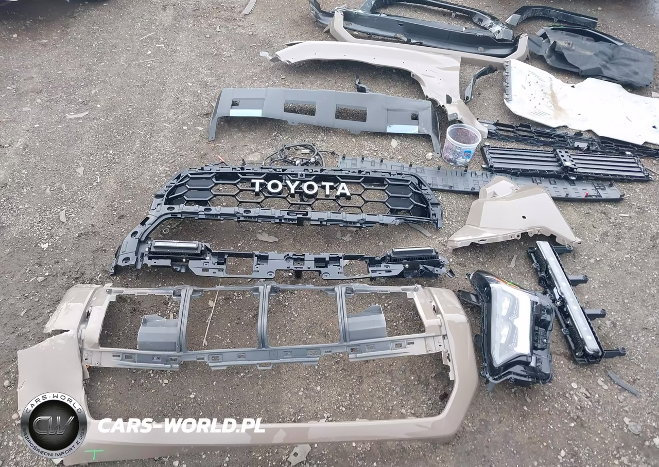2025 Toyota 4Runner Hybrid Trd Pro VIN:JTEVB5BR8S5024718 - 12