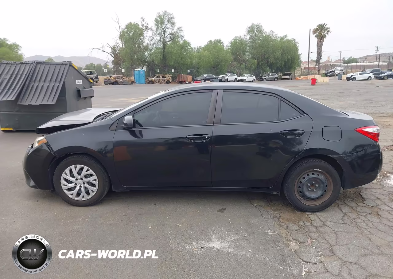 2016 Toyota Corolla Le VIN:5YFBURHE3GP447276 - 14