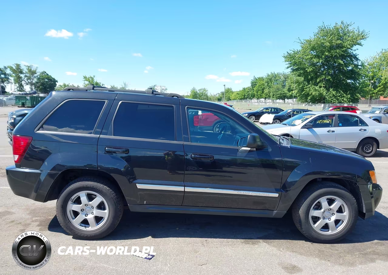 2010 Jeep Grand Cherokee Laredo VIN:1J4PR4GK9AC145017 - 13