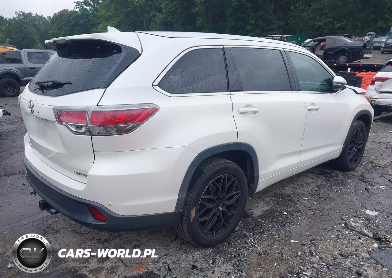2015 Toyota Highlander Limited V6 VIN:5TDYKRFH6FS054424 - 4