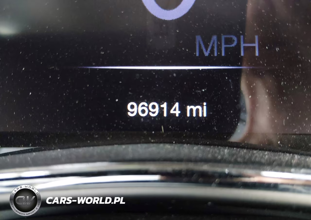 2019 Jeep Grand Cherokee Laredo E 4X4 VIN:1C4RJFAG4KC754202 - 19