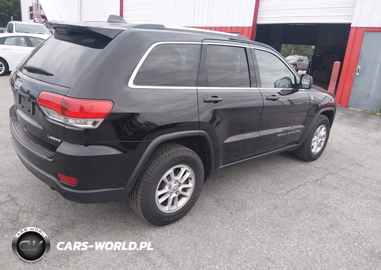 2019 Jeep Grand Cherokee Laredo E 4X4 VIN:1C4RJFAG4KC754202 - 4