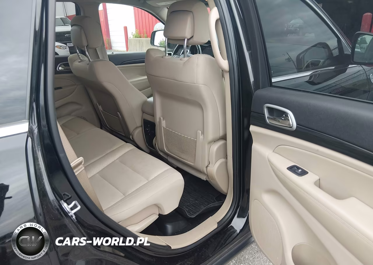 2019 Jeep Grand Cherokee Laredo E 4X4 VIN:1C4RJFAG4KC754202 - 8