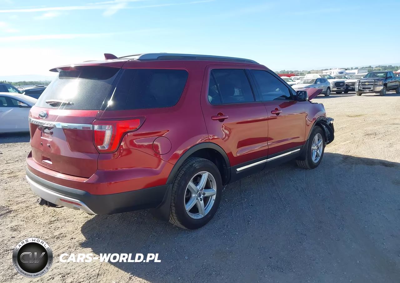 2016 Ford Explorer Xlt VIN:1FM5K8D87GGC88630 - 4