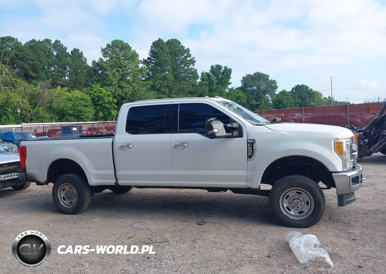 2017 Ford F-250 Xlt VIN:1FT7W2BT5HEB51303 - 13
