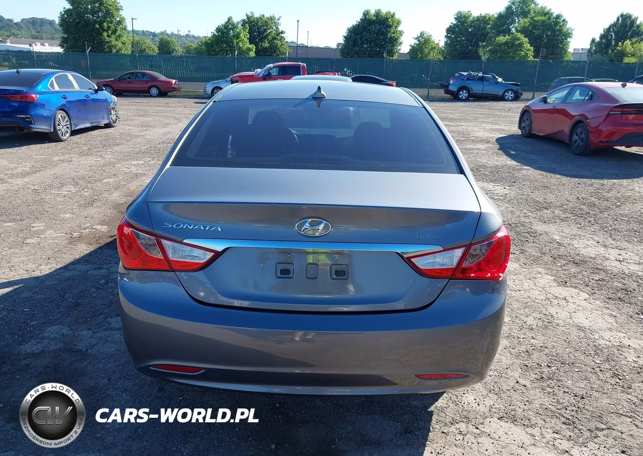 2013 Hyundai Sonata Gls VIN:5NPEB4AC0DH737577 - 16