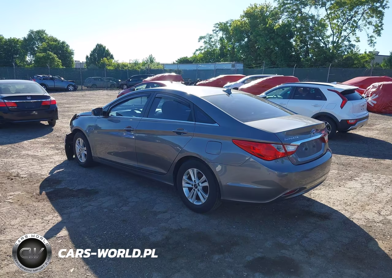 2013 Hyundai Sonata Gls VIN:5NPEB4AC0DH737577 - 3