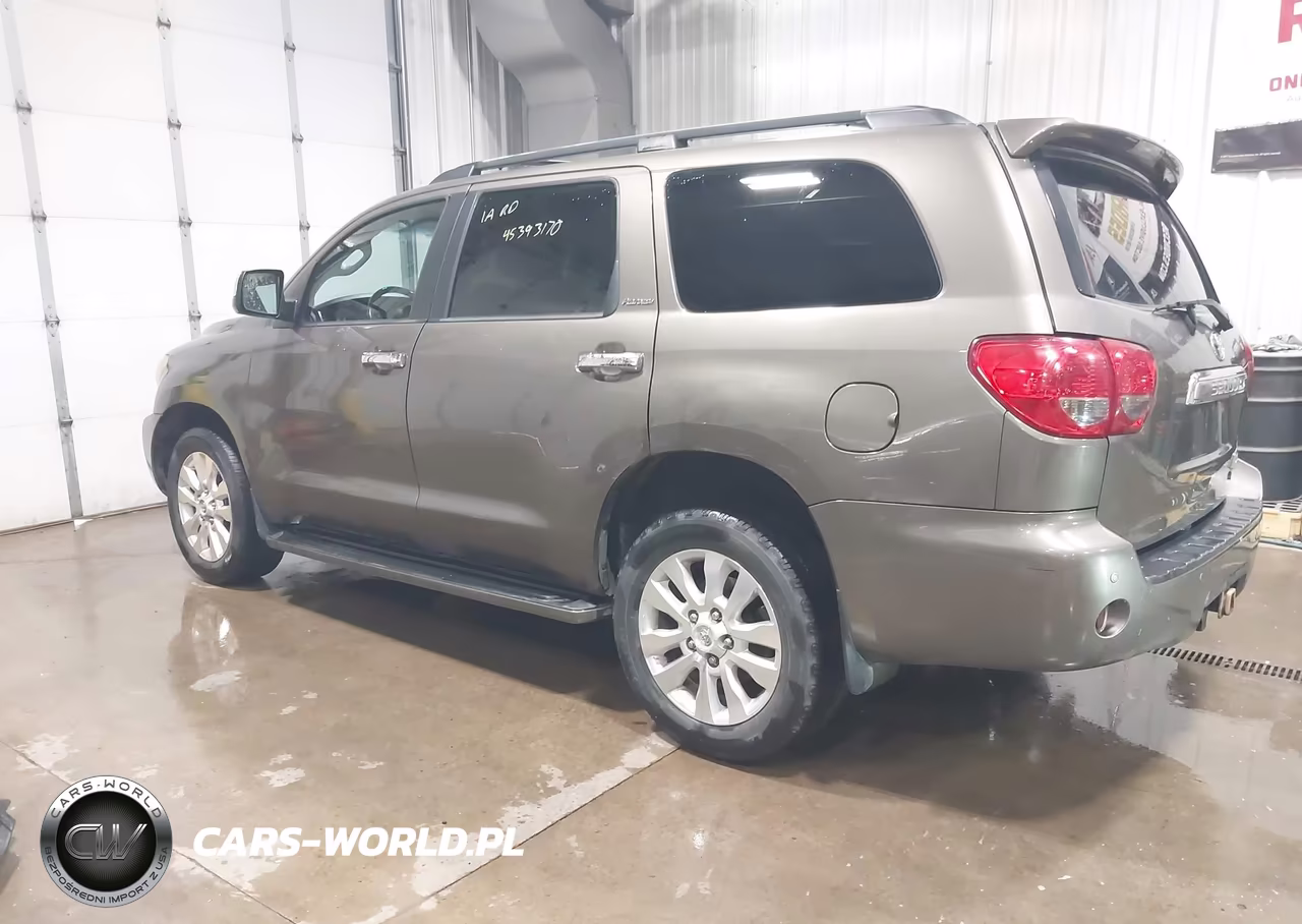 2012 Toyota Sequoia Platinum 5.7L V8 VIN:5TDDW5G13CS070492 - 3