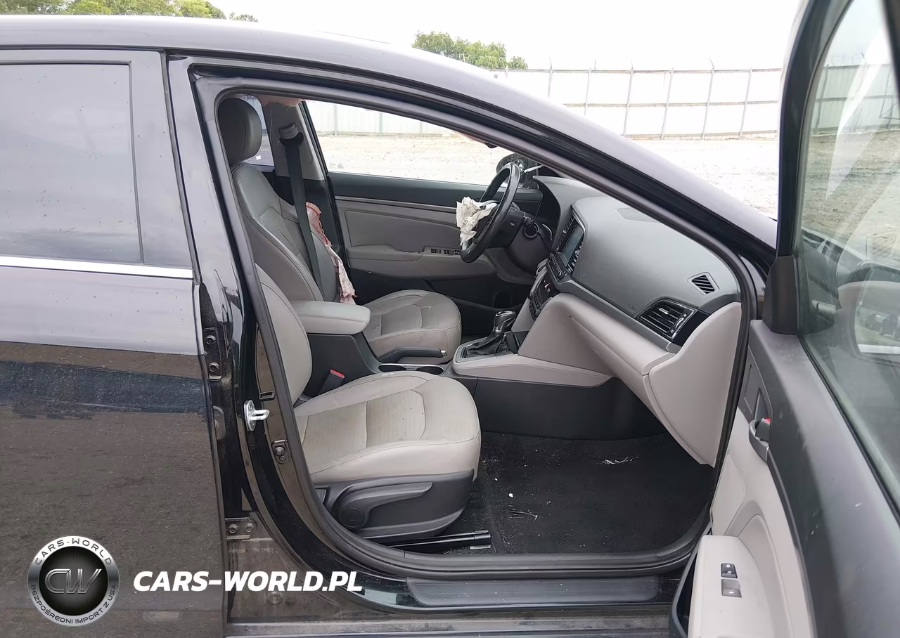 2017 Hyundai Elantra Limited VIN:5NPD84LF4HH042364 - 5