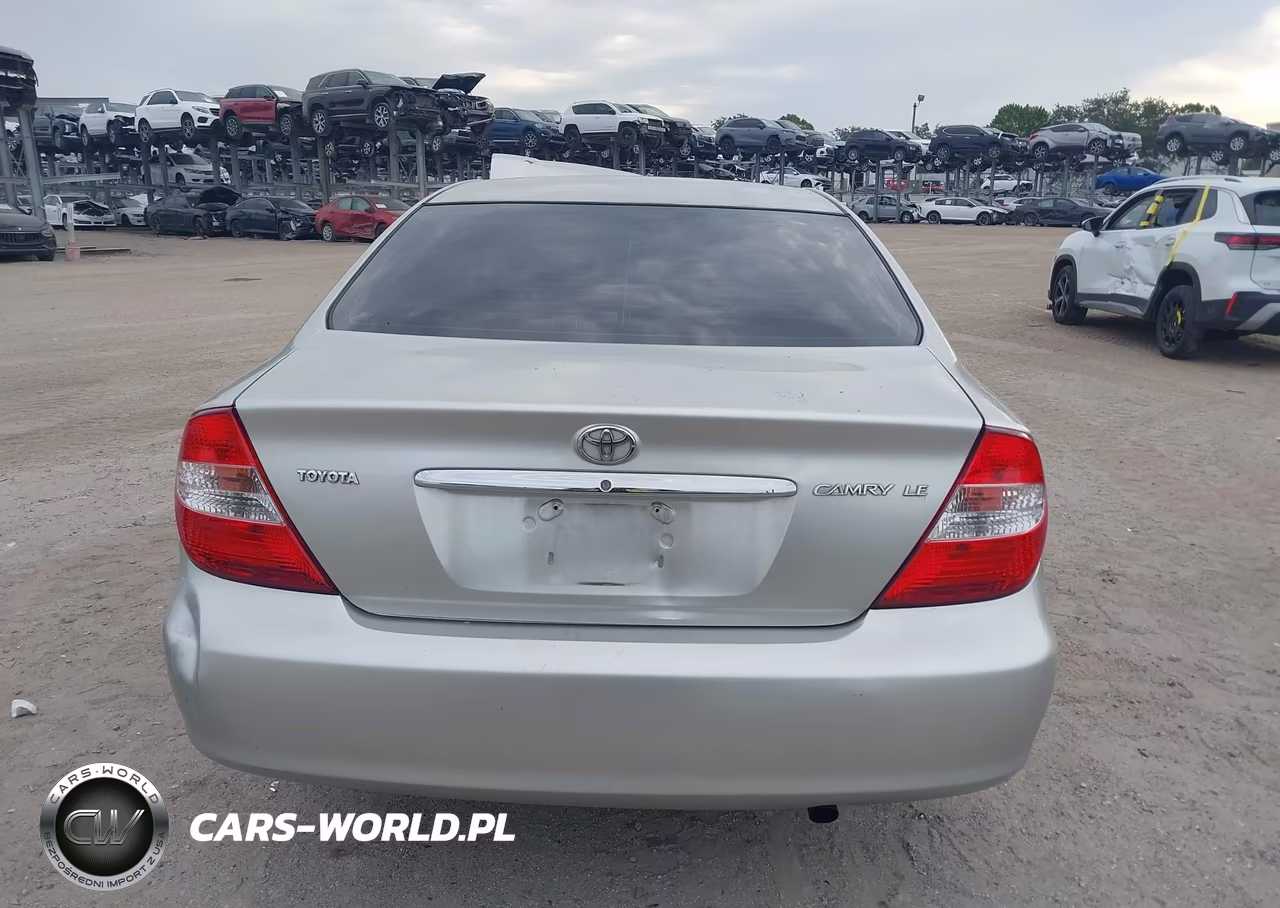 2002 Toyota Camry Le-Xle VIN:JTDBE32K620007015 - 16