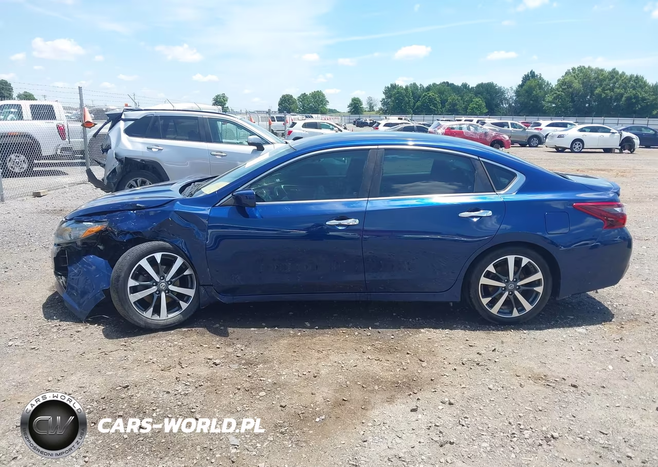 2017 Nissan Altima 2.5 Sr VIN:1N4AL3AP9HC230516 - 15