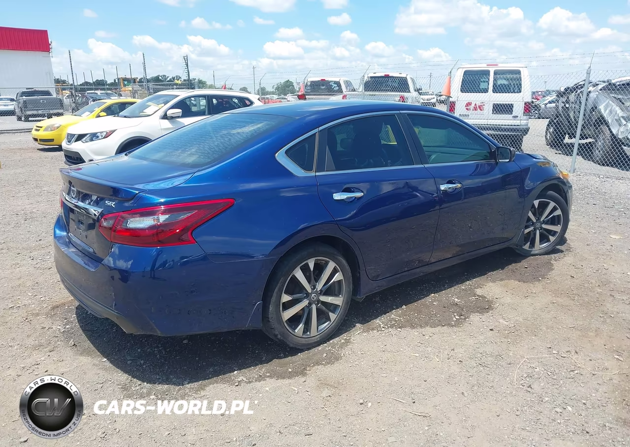 2017 Nissan Altima 2.5 Sr VIN:1N4AL3AP9HC230516 - 4