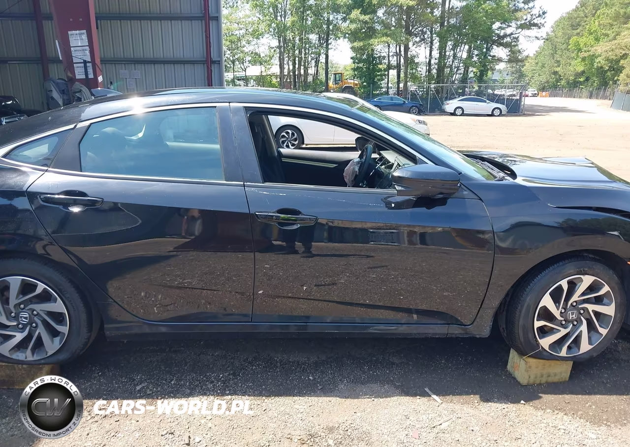 2018 Honda Civic Ex VIN:2HGFC2F78JH590884 - 13