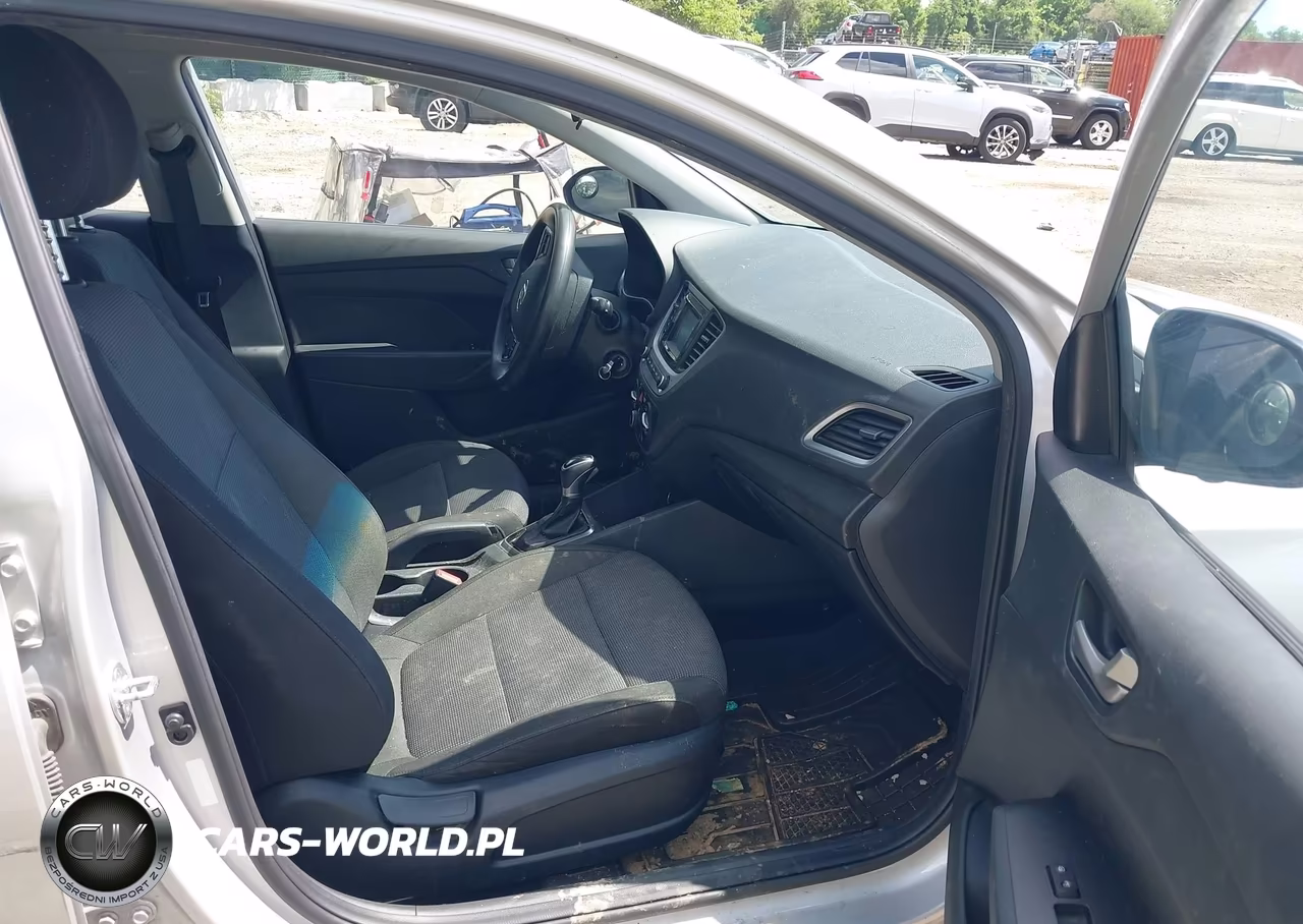 2018 Hyundai Accent Se VIN:3KPC24A35JE012242 - 5