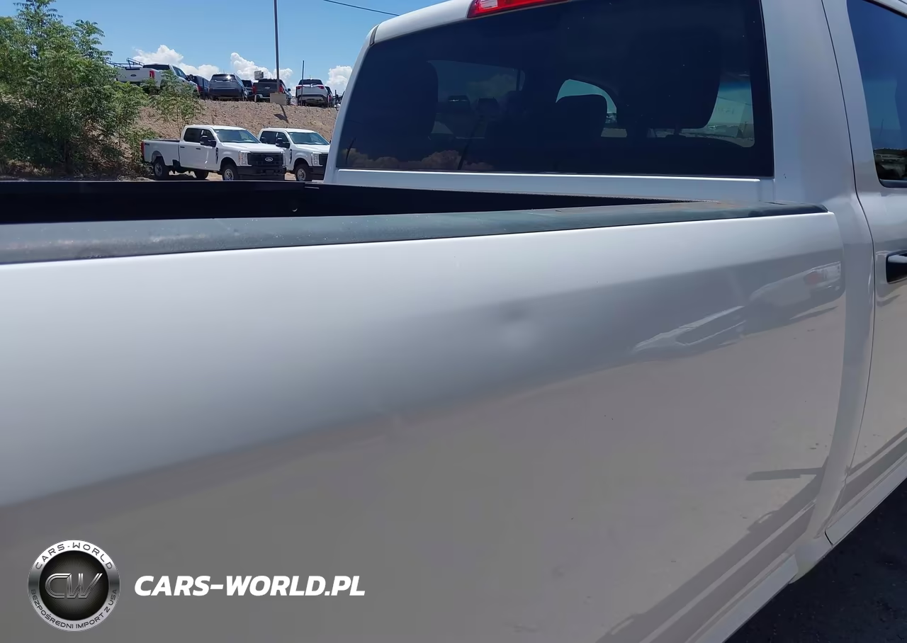 2017 Ram 3500 Tradesman 4X4 8' Box VIN:3C63R3GL4HG785173 - 15