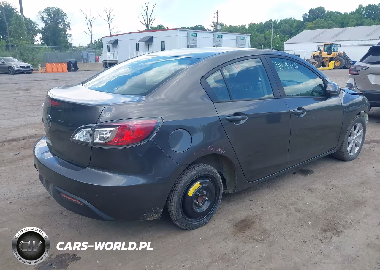 2010 Mazda Mazda3 I Touring VIN:JM1BL1SG4A1161897 - 4