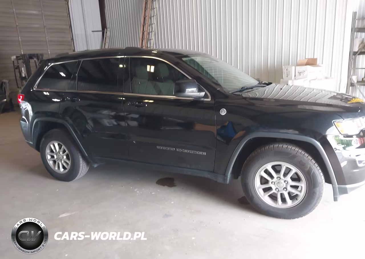 2018 Jeep Grand Cherokee Laredo E 4X4 VIN:1C4RJFAG6JC381436 - 14