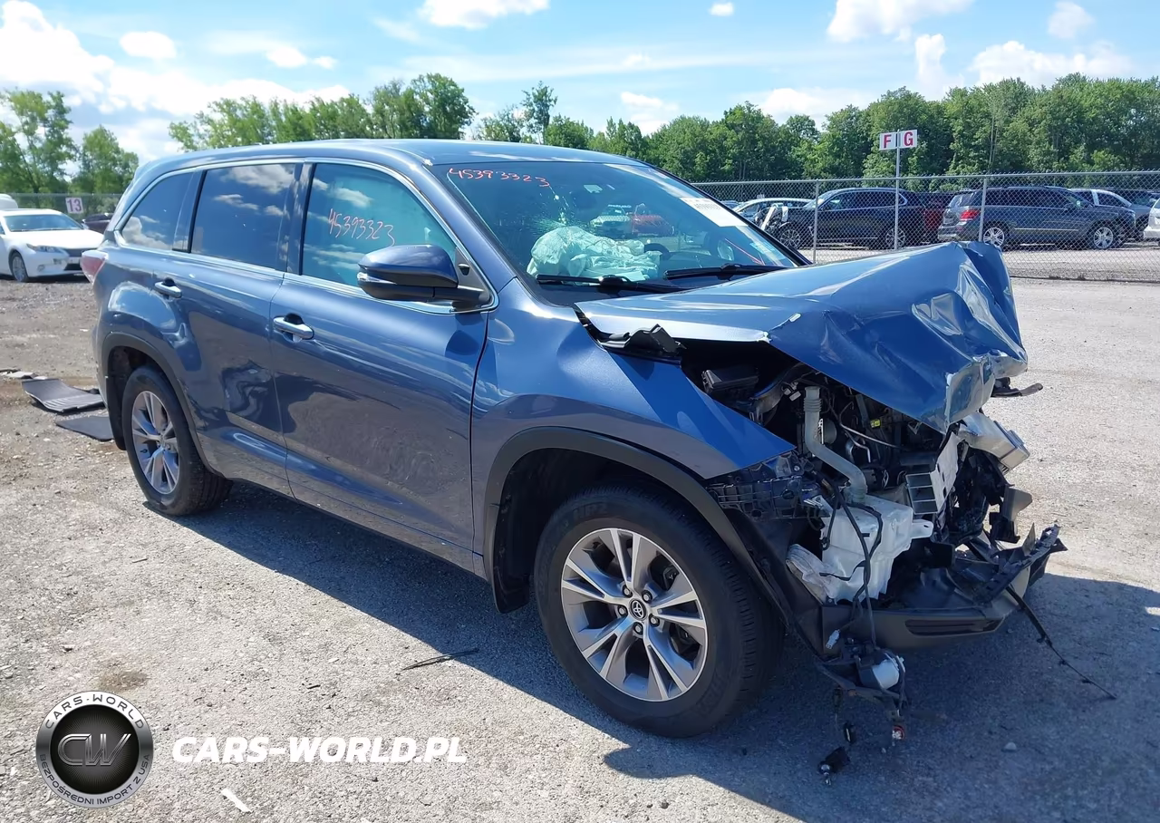 2016 Toyota Highlander Le Plus V6