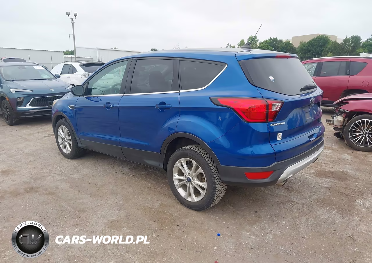 2019 Ford Escape Se VIN:1FMCU9GD2KUB03040 - 3