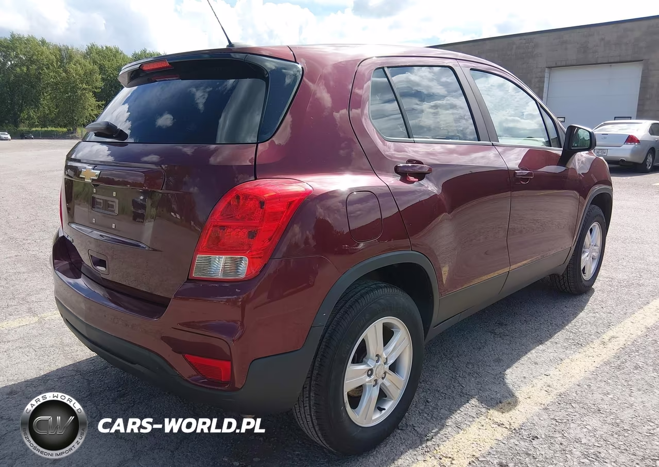 2017 Chevrolet Trax Ls VIN:3GNCJNSB2HL269726 - 4