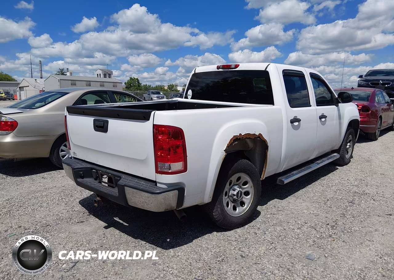 2007 GMC Sierra 1500 Work Truck VIN:2GTEC13C371693203 - 4