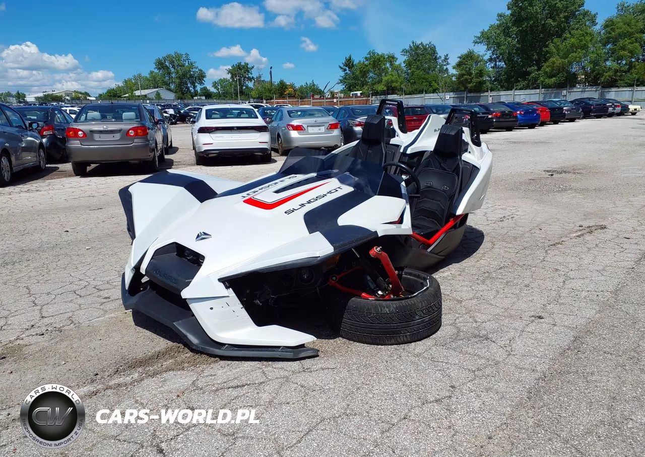 2016 Polaris Slingshot Sl VIN:57XAAPFA2G7116951 - 2