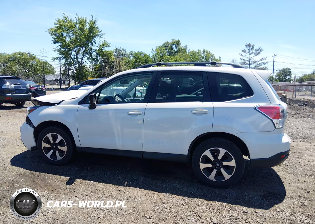 2018 Subaru Forester 2.5I Premium VIN:JF2SJAGC5JH432972 - 14