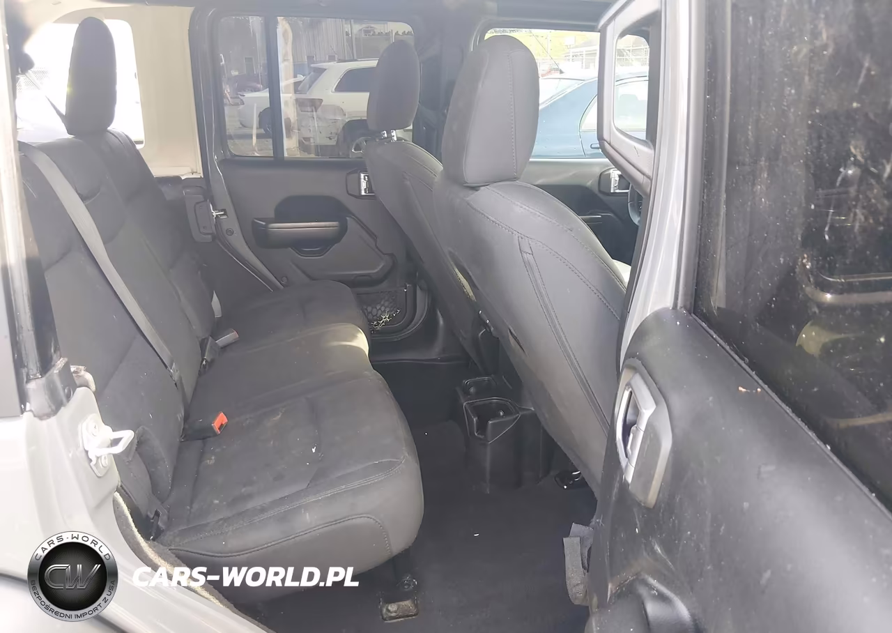 2019 Jeep Wrangler Unlimited Sport S 4X4 VIN:1C4HJXDN3KW572372 - 8