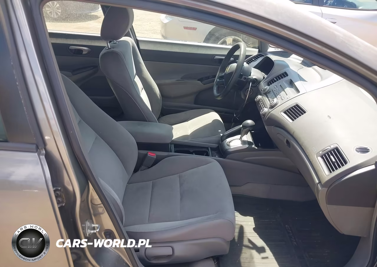2008 Honda Civic Lx VIN:2HGFA16578H348161 - 5