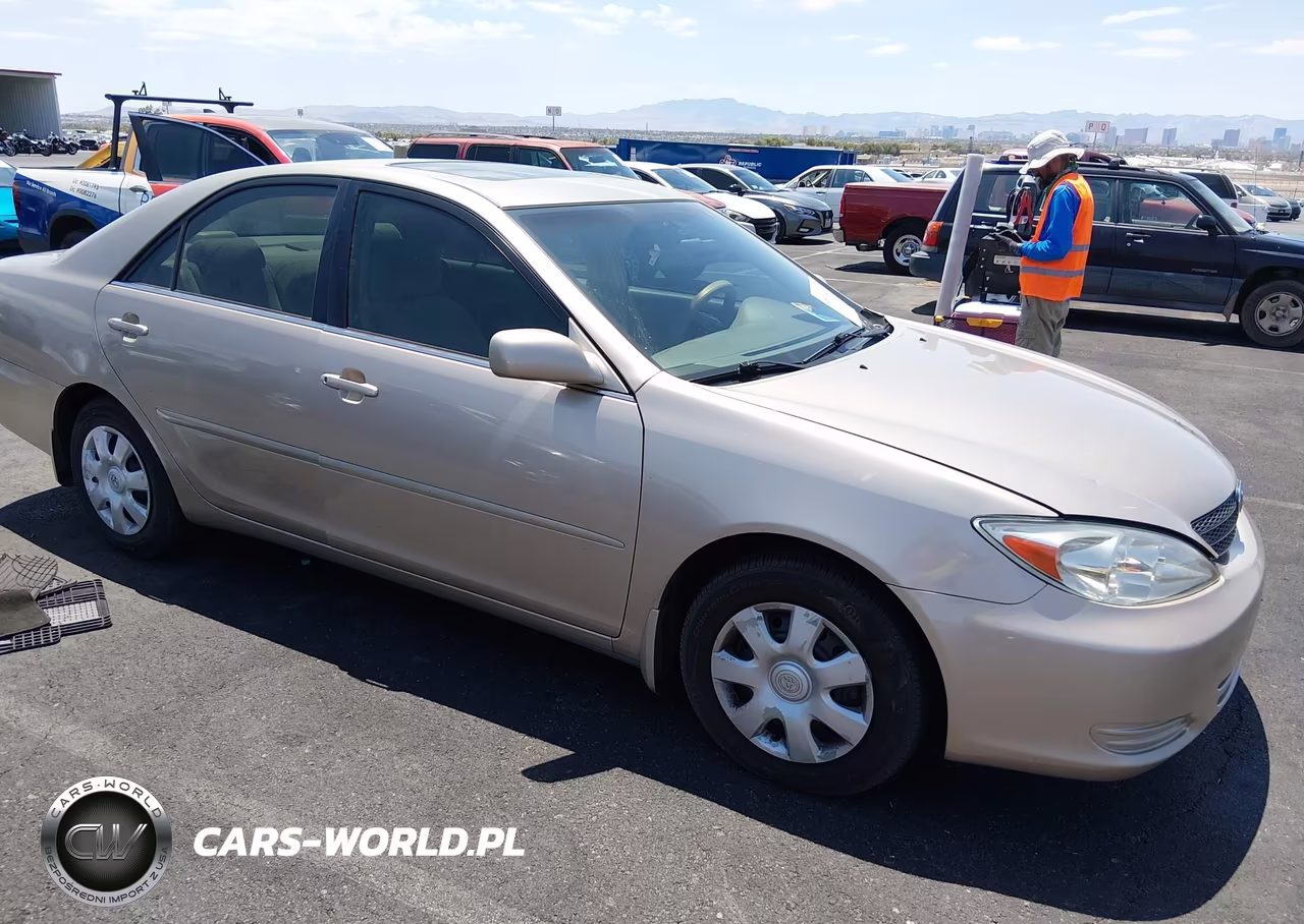2002 Toyota Camry Le – zdjęcie 1 z 11