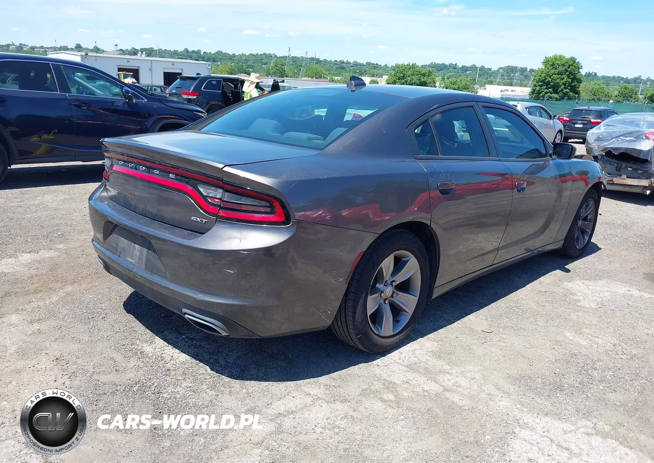 2017 Dodge Charger Sxt Rwd VIN:2C3CDXHG2HH649581 - 4