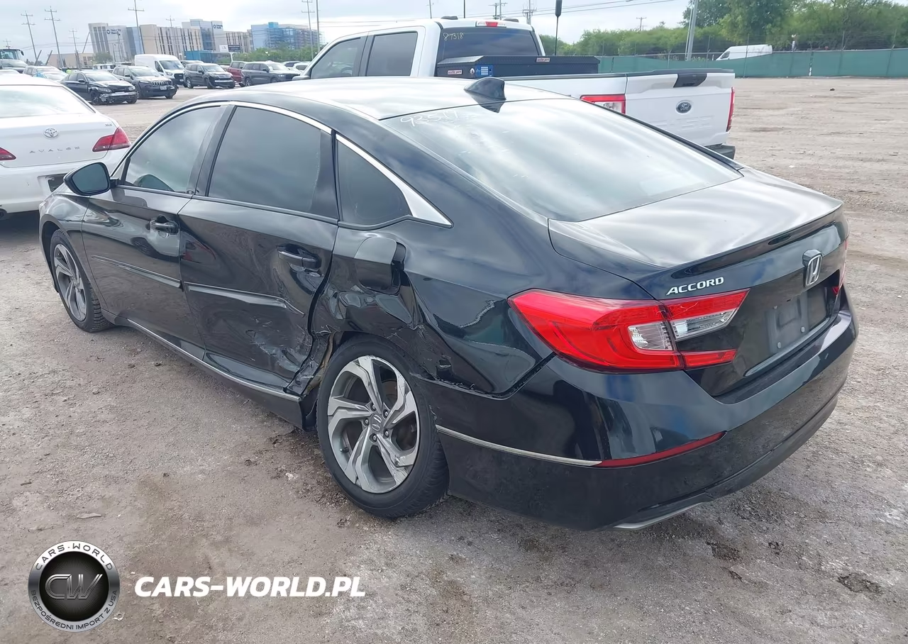 2018 Honda Accord Ex VIN:1HGCV1F4XJA250373 - 3