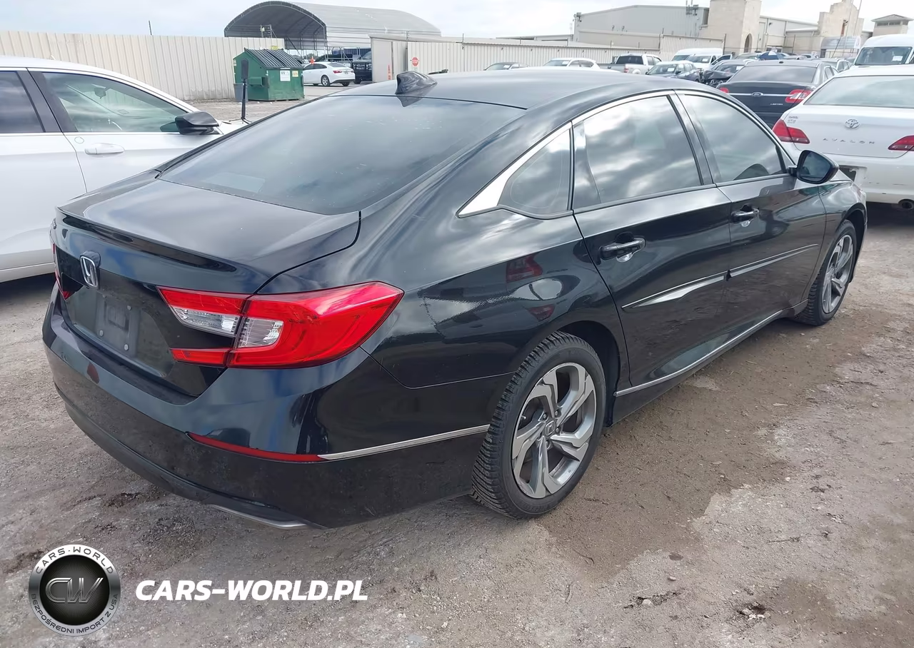 2018 Honda Accord Ex VIN:1HGCV1F4XJA250373 - 4