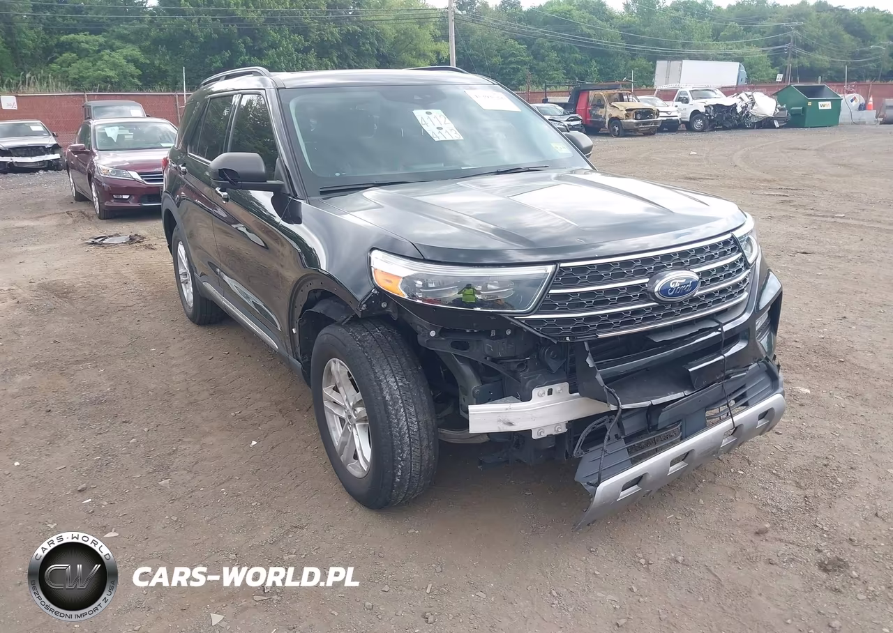 2021 Ford Explorer Xlt VIN:1FMSK8DH2MGA53924 - 18